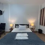 Niche Room Near To Airport, Nasr City