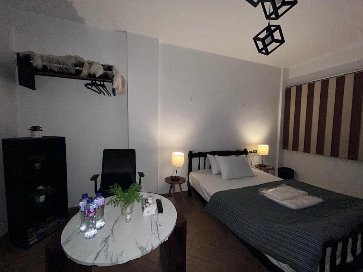 Niche Near To Airport, Nasr Homestay